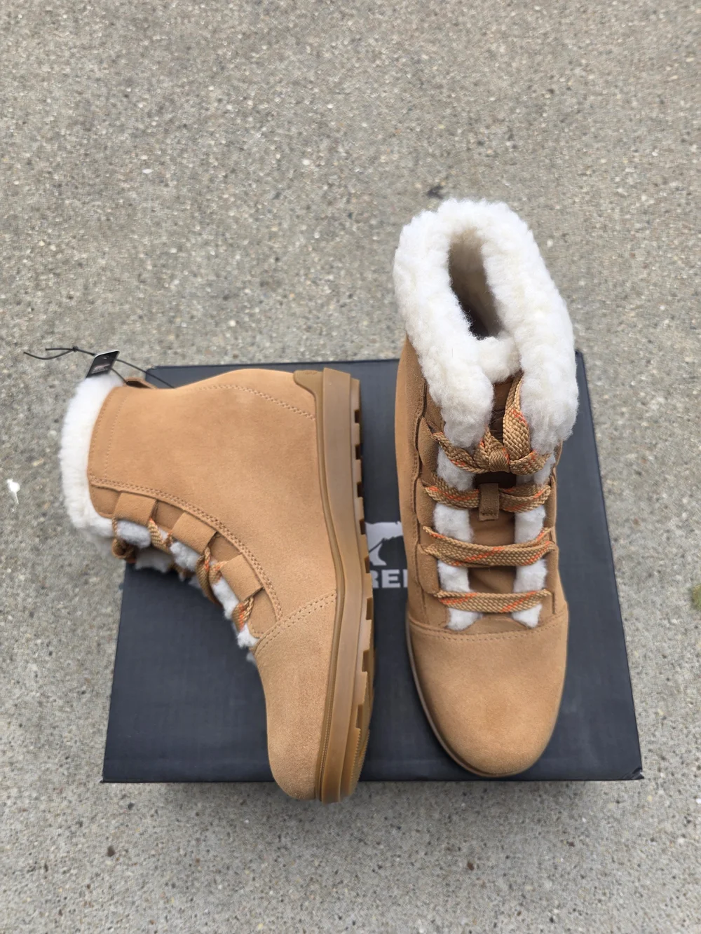 SOREL Evie II Cozy WP Boots Women Size 10